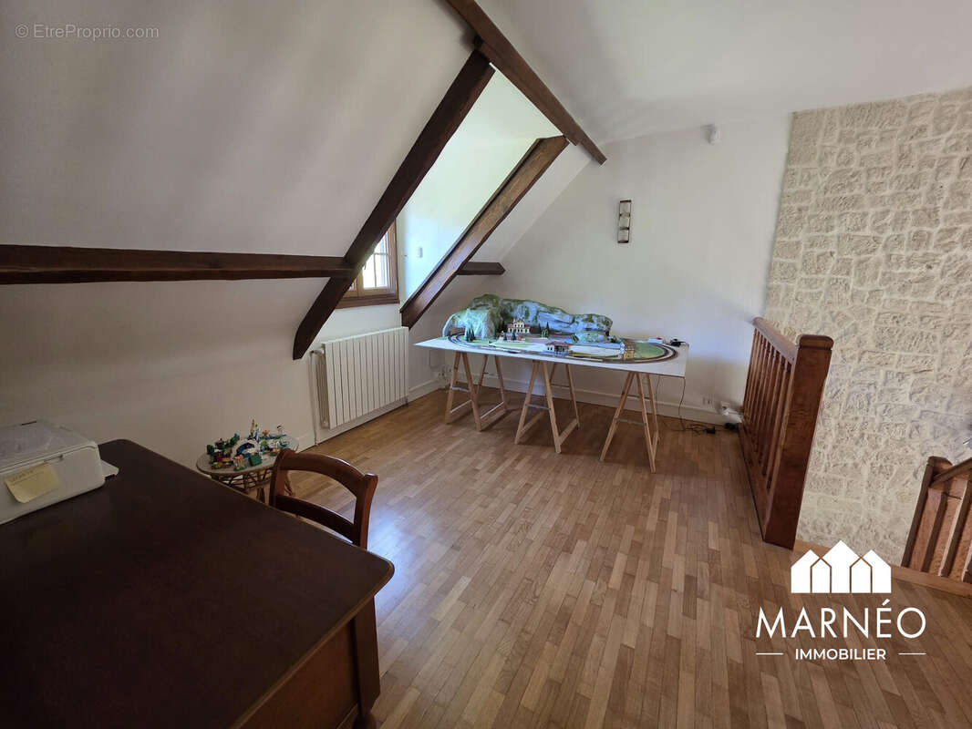 Maison à ARBONNE-LA-FORET
