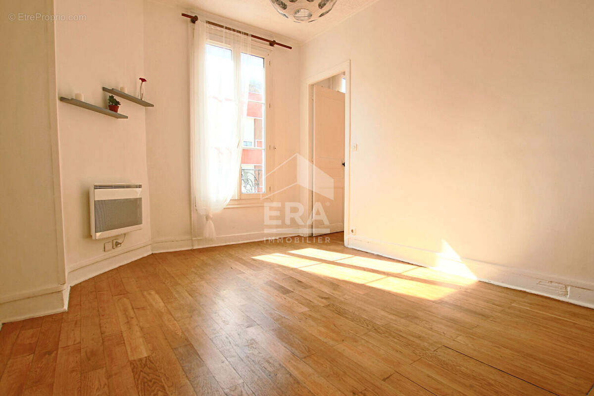 Appartement à MONTREUIL