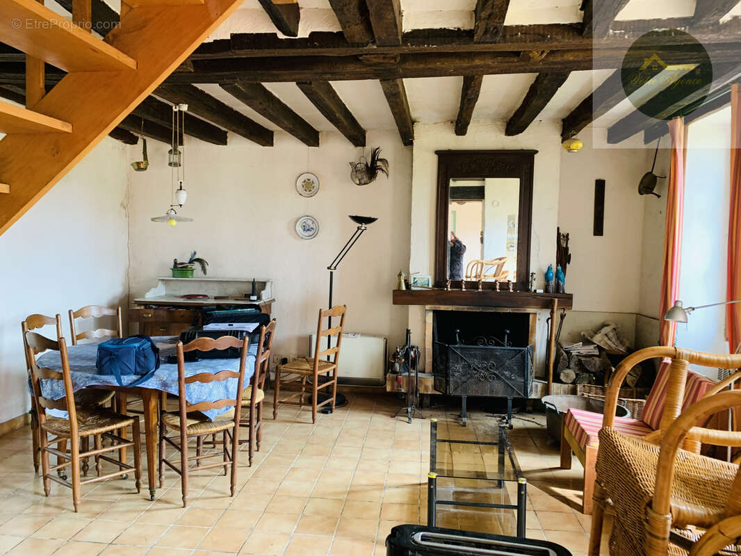 Maison à MONTACHER-VILLEGARDIN