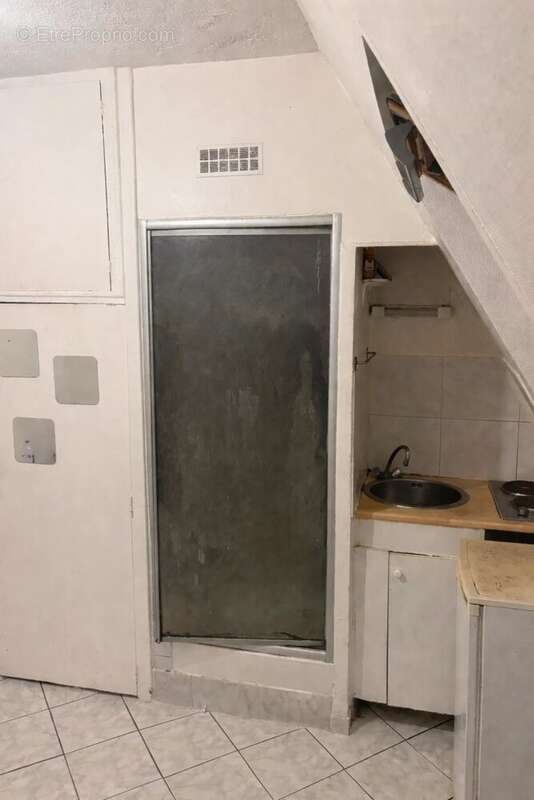 Appartement à PARIS-8E