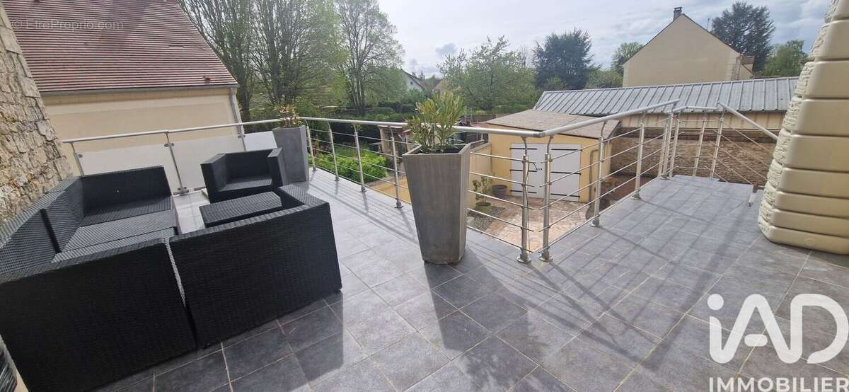 Photo 4 - Maison à MARINES