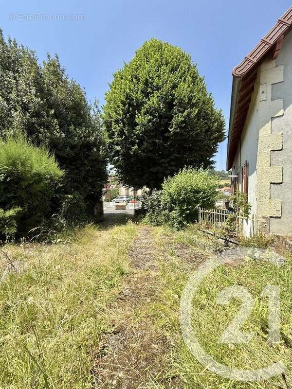 Maison à BOURBON-L&#039;ARCHAMBAULT