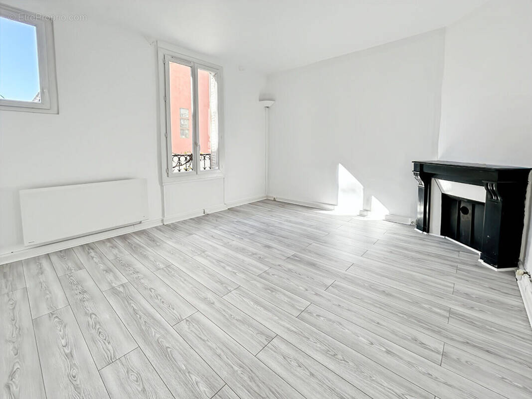 Appartement à BAGNOLET