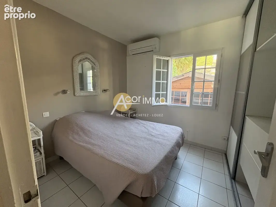 Les sablettes-villa de plain pied-jardin-piscine-parkings - photo 7
