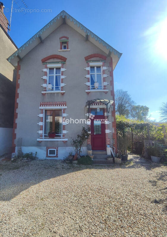 Maison à CHATEAUROUX