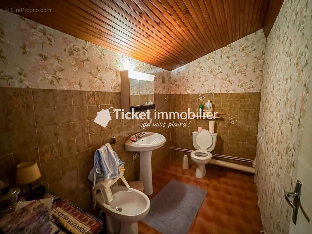 Maison à MONDONVILLE