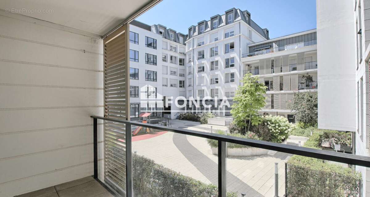 EXCLUSIVITE FONCIA ! Appartement 3P, balcons, avec cave et parking - photo 2