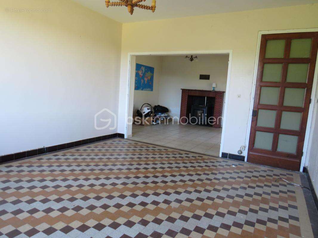 Grande Maison familiale 6 pièces avec dépendances en campagne - photo 7