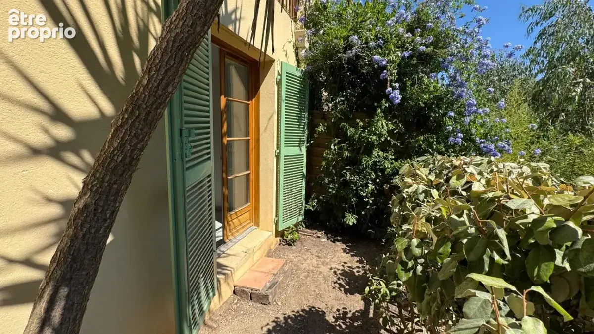 Grimaud - Appartement en duplex avec vue sur la plaine - photo 8
