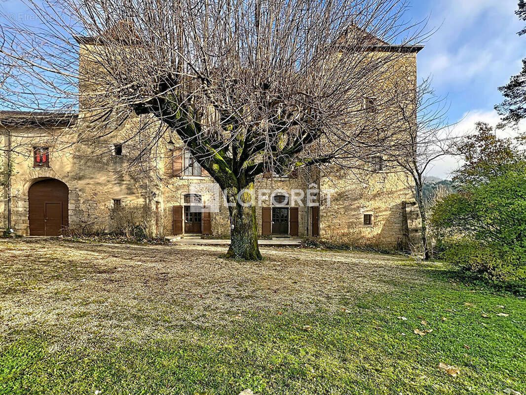 Maison à NANC-LES-SAINT-AMOUR