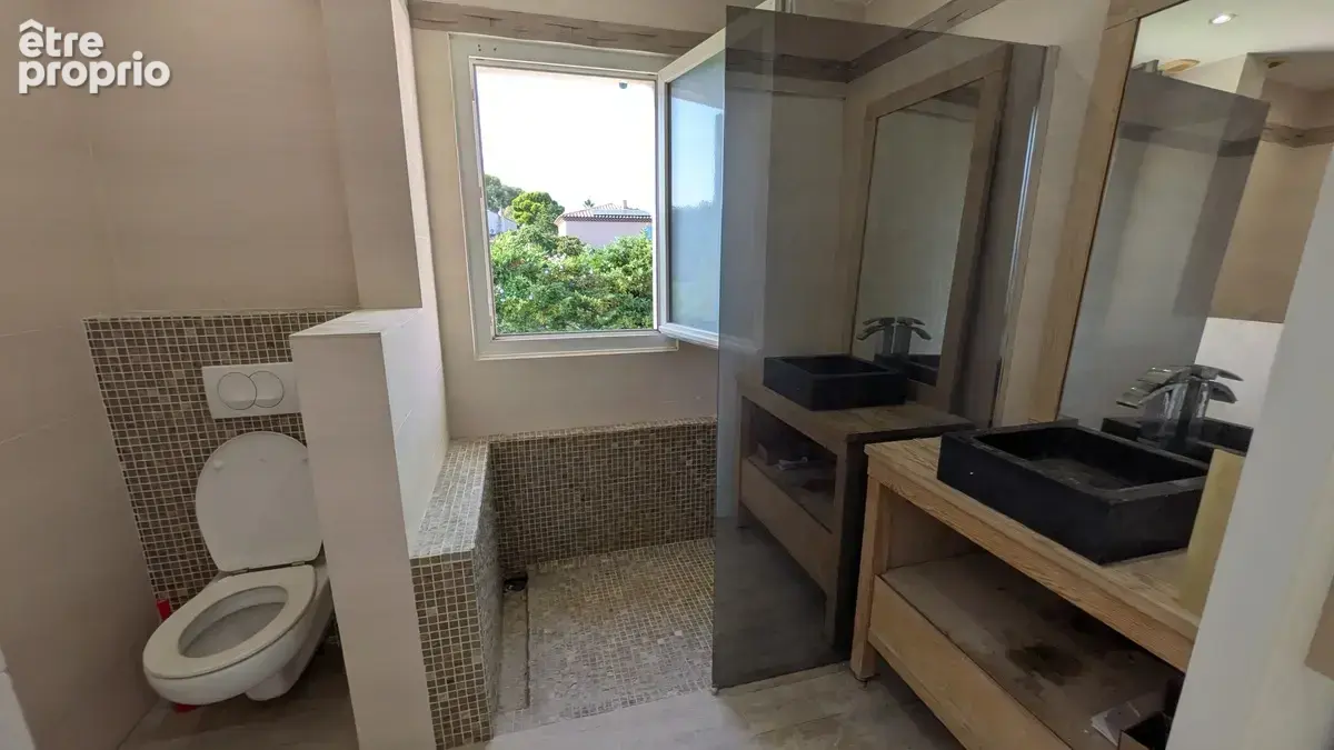 Maison 4 pièces 101 m² à vendre à La Ciotat (13600) - photo 7
