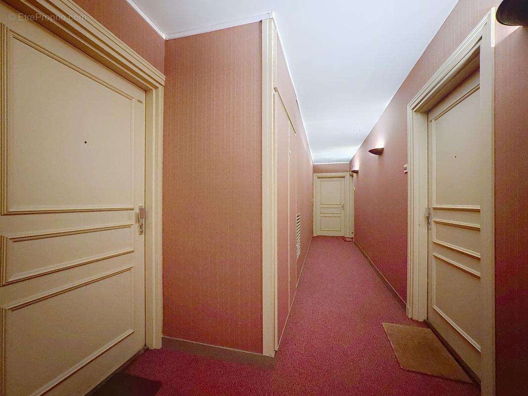Appartement à PARIS-5E