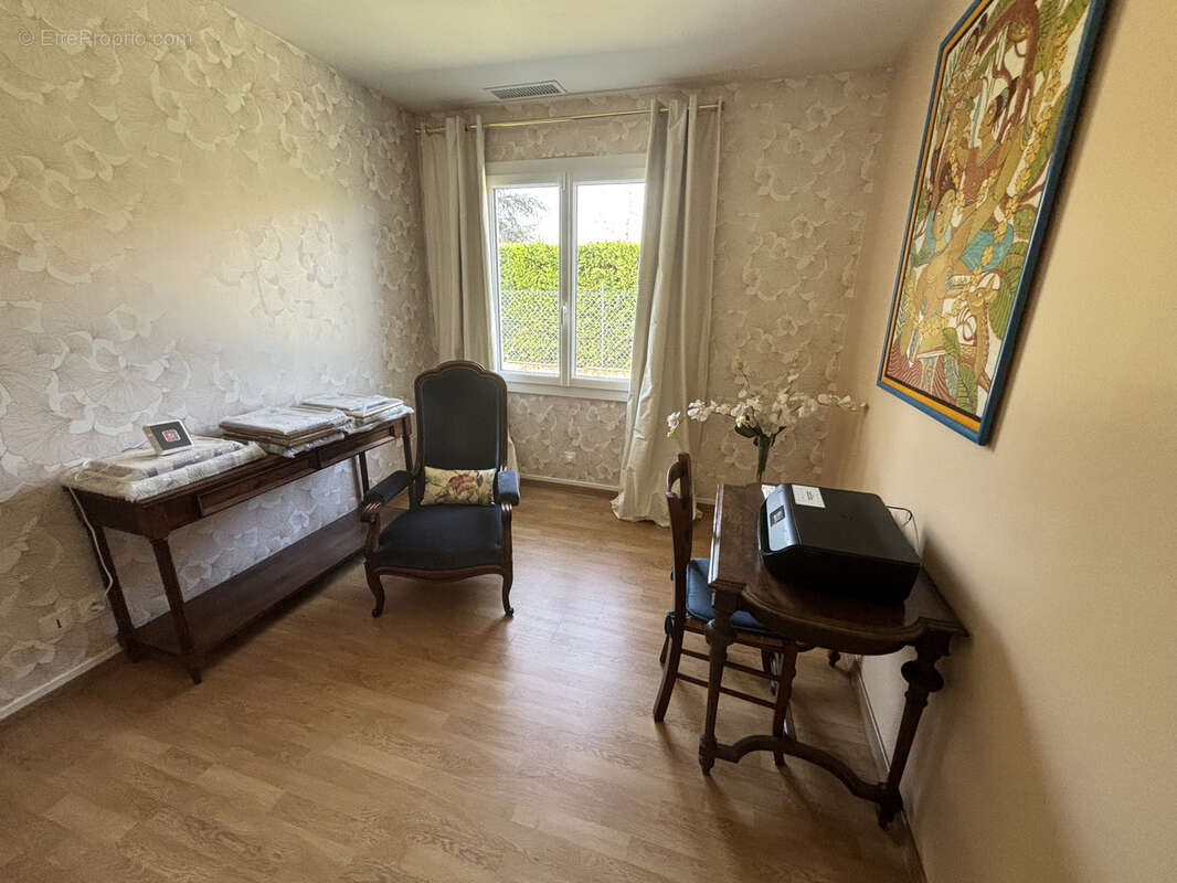 Maison Plain-Pied rénovée au centre du Taillan-Médoc - photo 6
