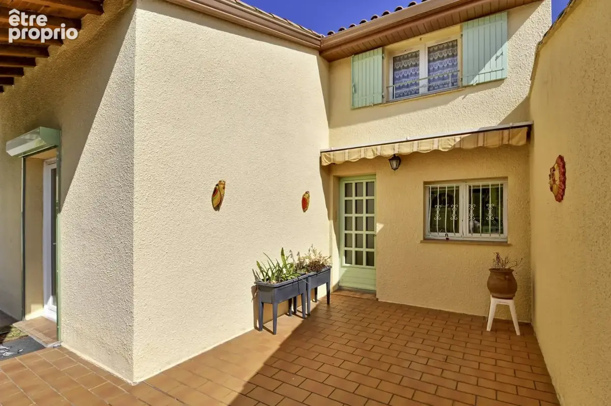 Vias  Villa 3 chambres, beau terrain et proche du centre - photo 2