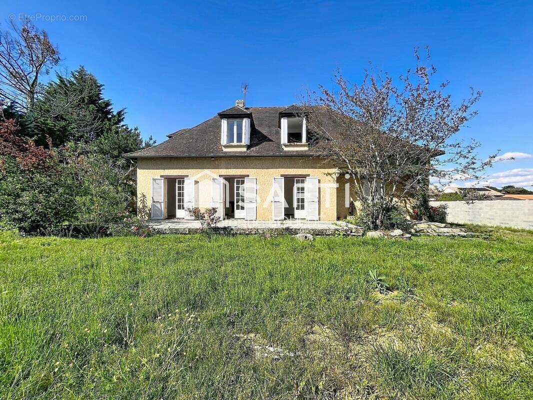 Photo 1 - Maison à CARBON-BLANC