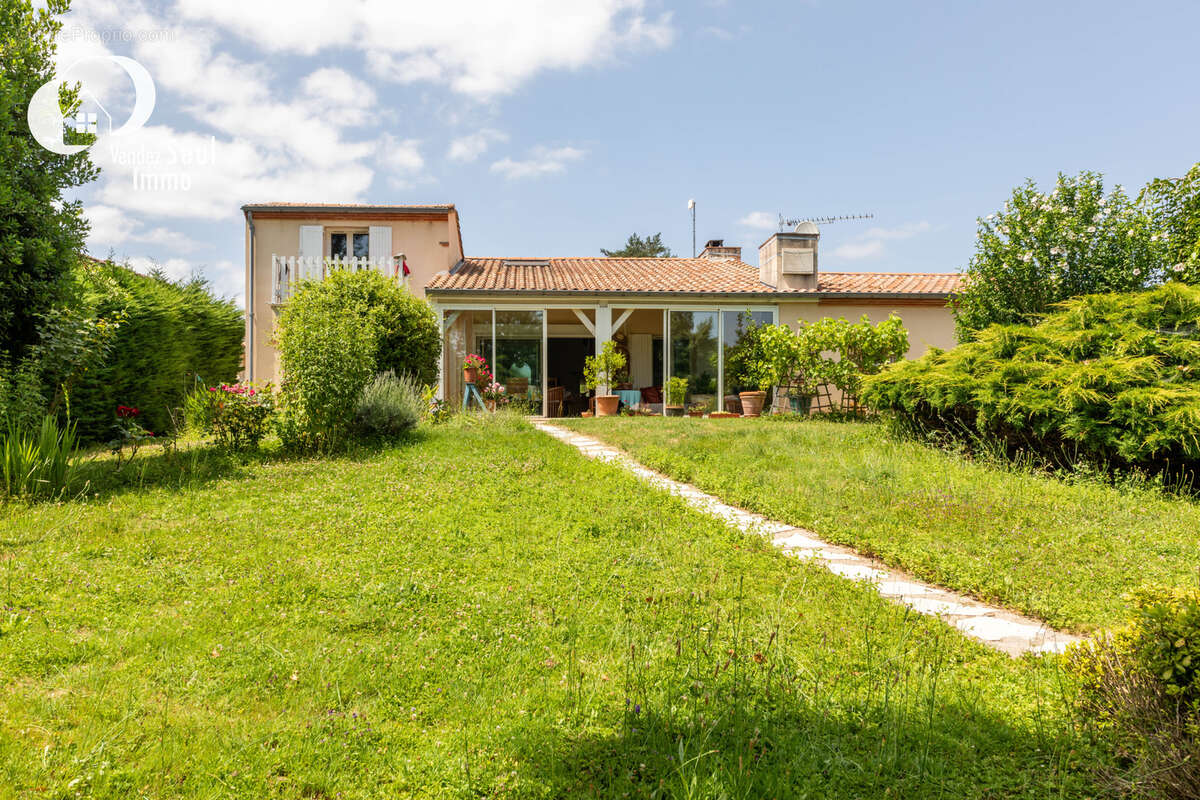 Maison à LEDAT