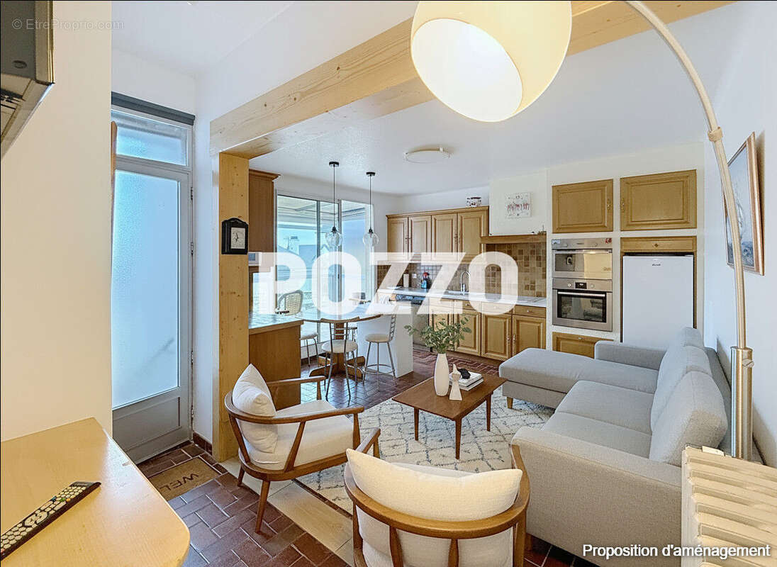 Appartement à DONVILLE-LES-BAINS