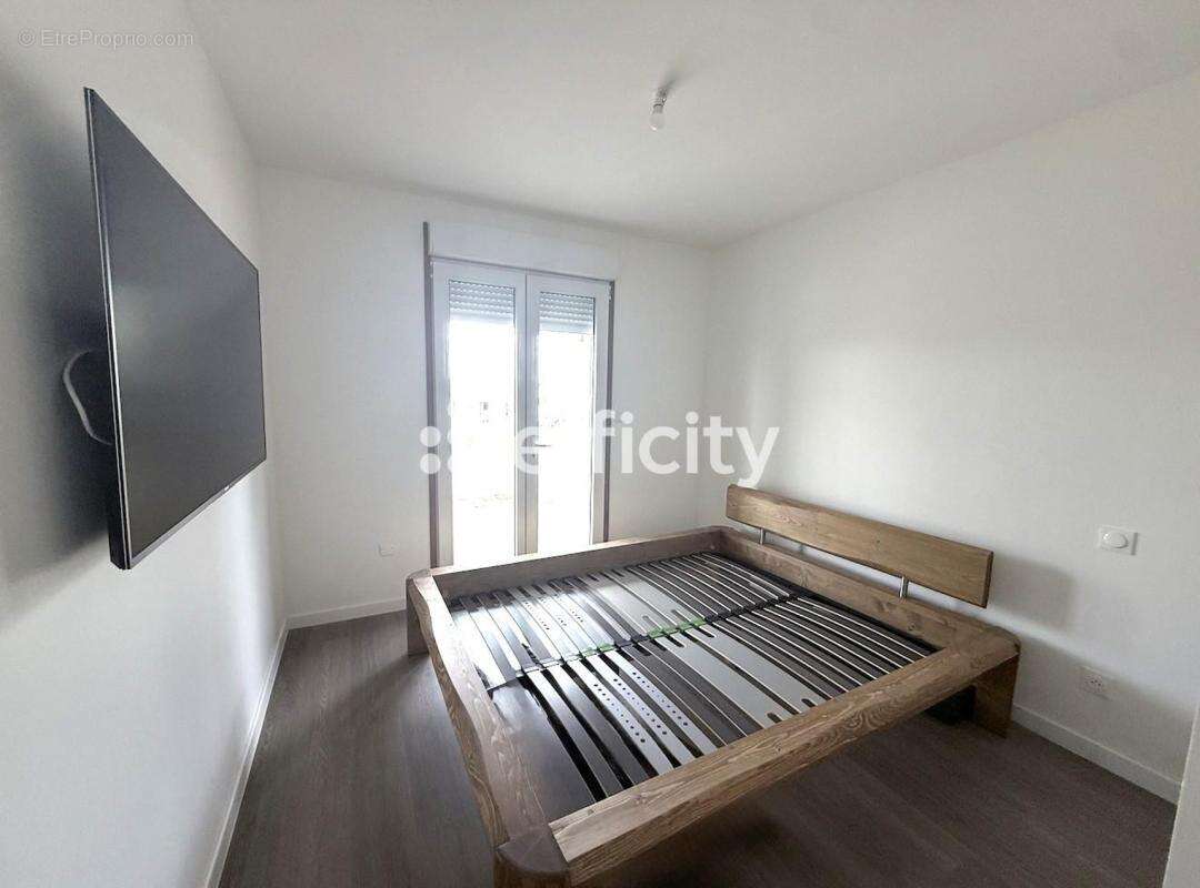 Maison 80 m² à Verteuil-Sur-Charente  - photo 7