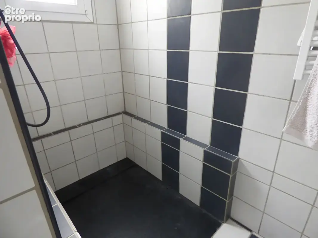 Maison 4 chambres + sous-sol complet + garage 40 m² Saint-Trivier-de-Courtes - photo 13