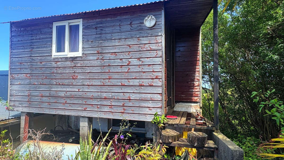 Maison à PETITE-ILE