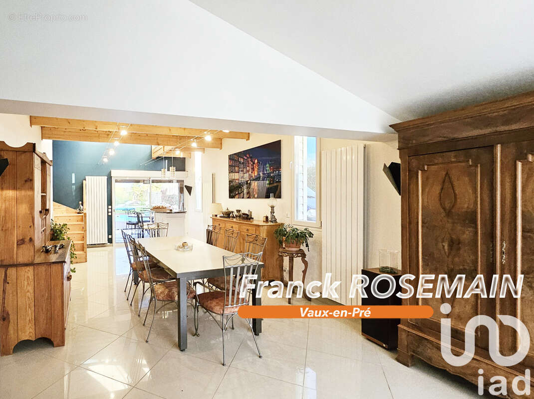 Photo 3 - Maison à VAUX-EN-PRE