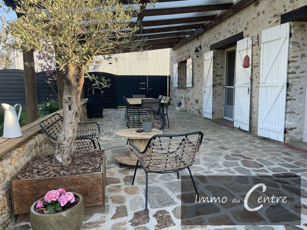 Maison à MONTMIRAIL