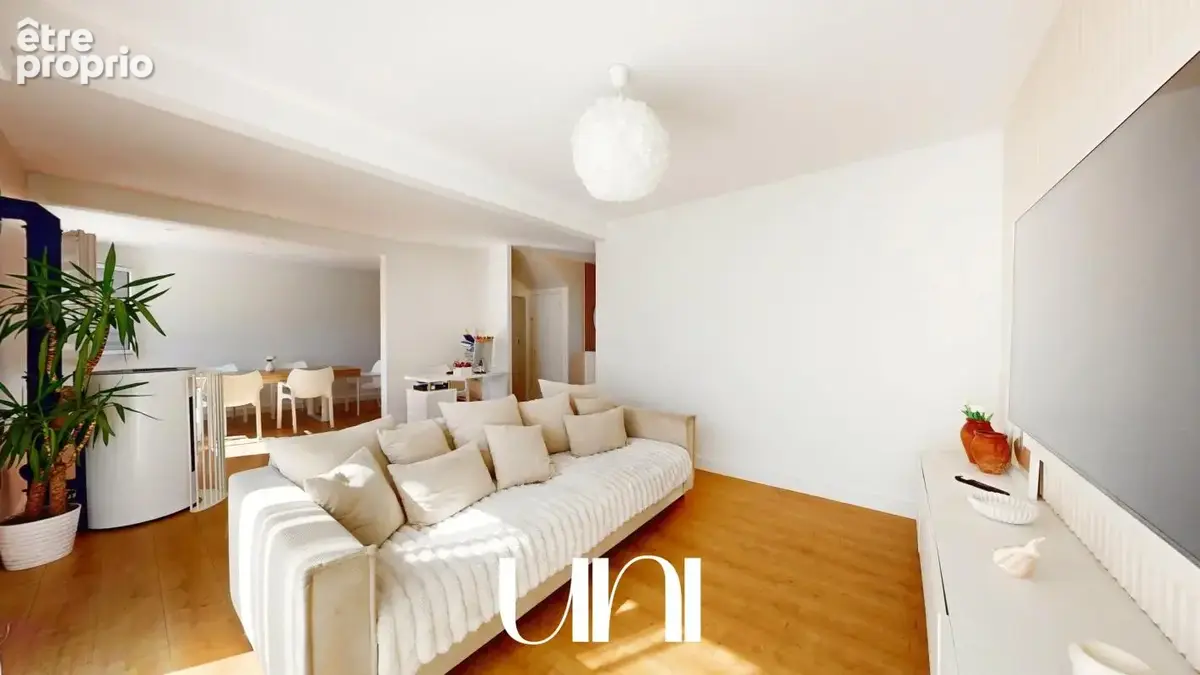 Maison 4 pièces de 108m2 avec sous-sol - Saint-Germain-la-Blanche-Herbe - photo 6