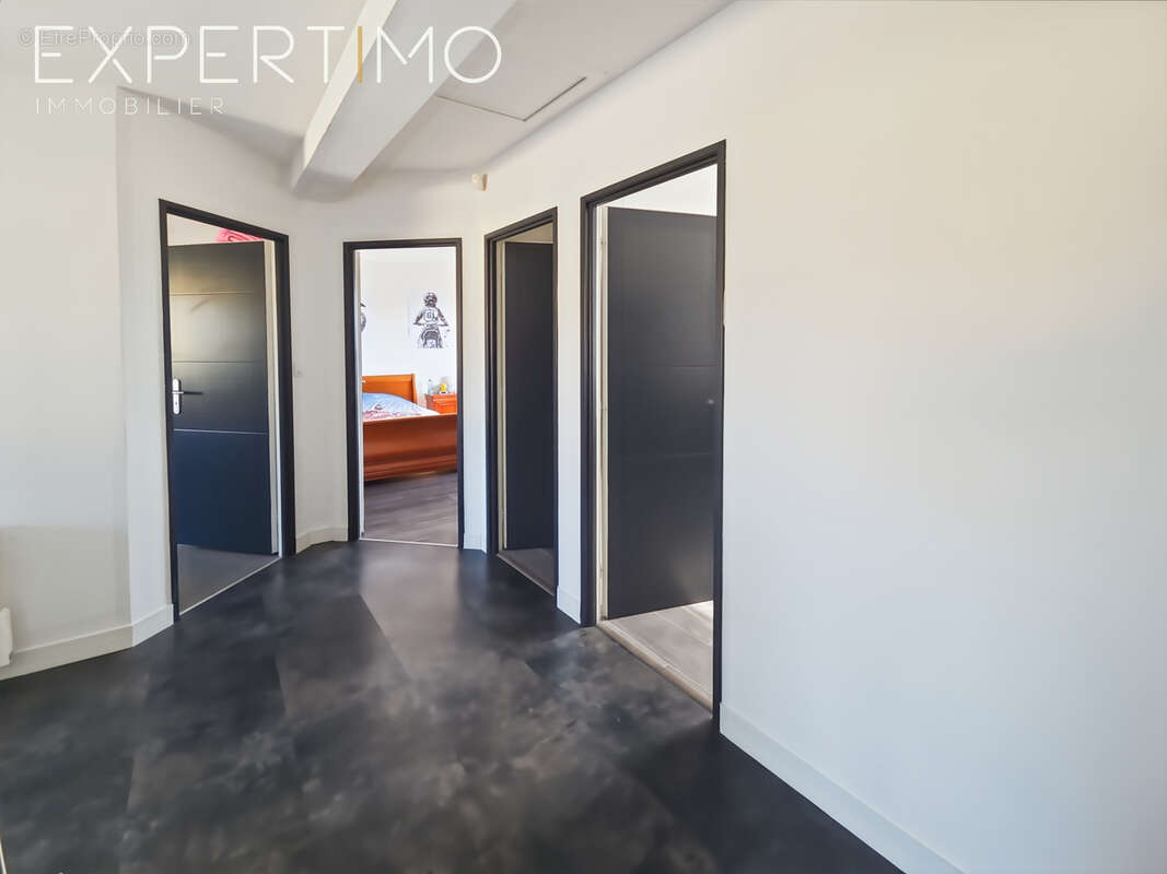Pavillon contemporain 165 m2 - photo 8