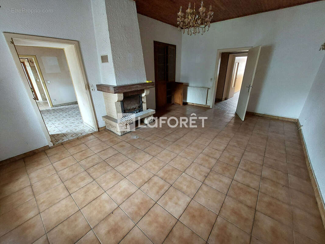 Appartement à DISTROFF