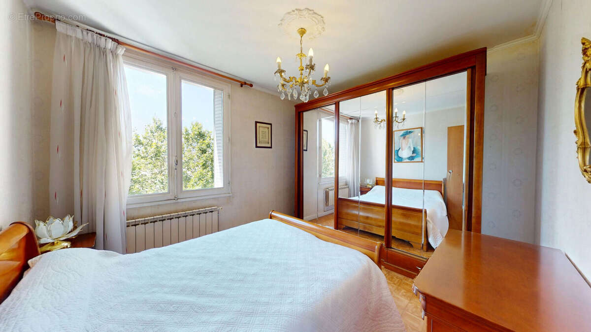 Appartement de 70 m2 - Avant dernier étage - Grenoble - photo 11