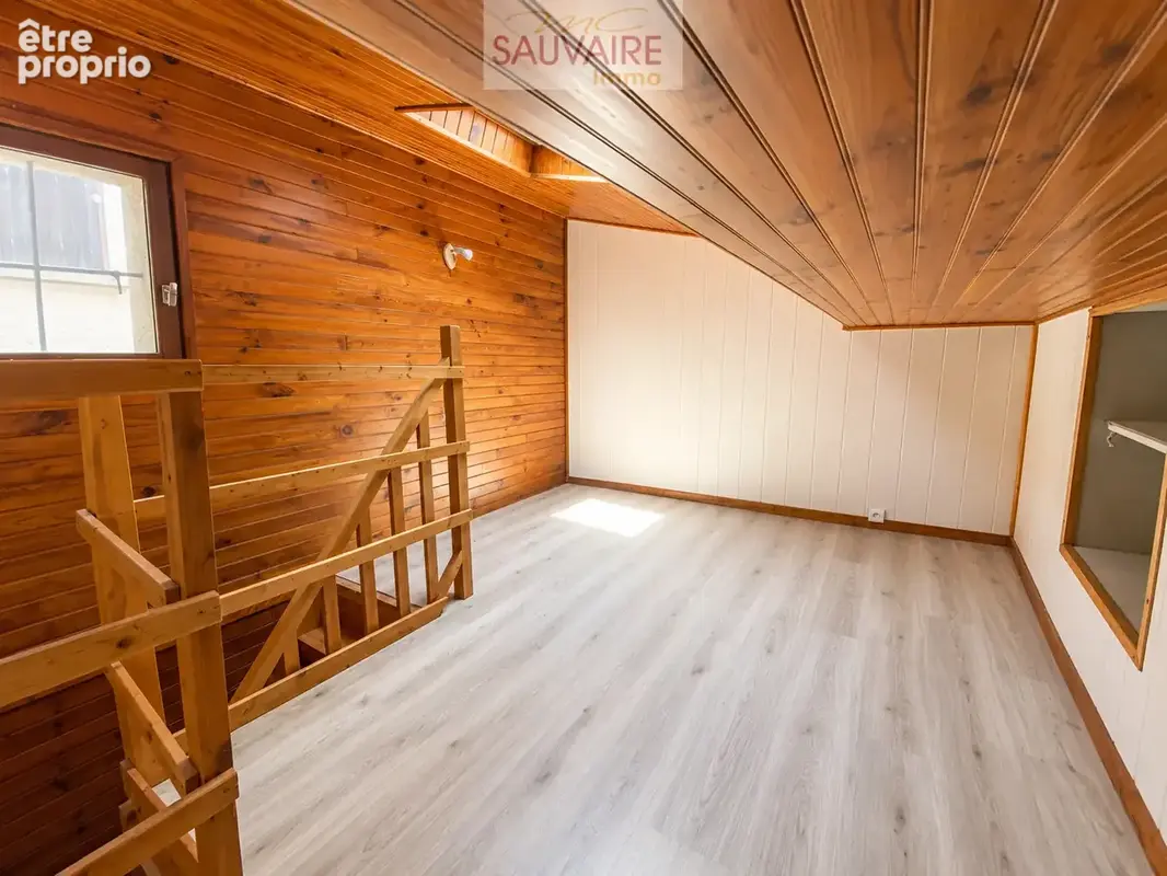 Idéal primo-accédant - Maison de village, R+2 au cœur de Saint-Laurent - photo 16