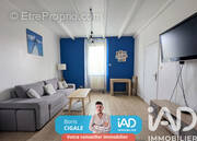 Photo 1 - Maison à LE CHAMBON-FEUGEROLLES