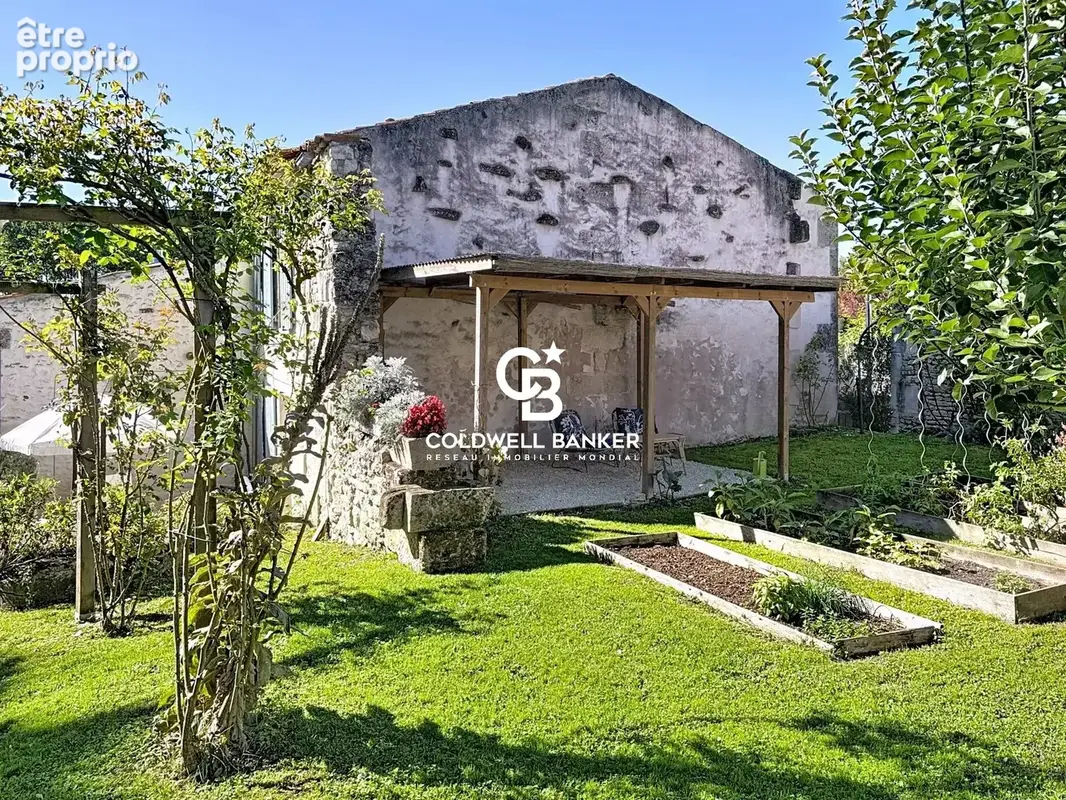 Maison de charme, jardin champêtre et maison d'amis dépendante entre Saintes et Cognac - photo 21