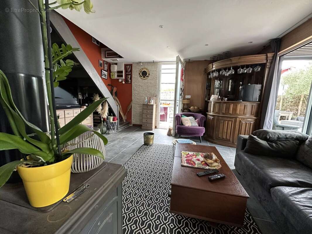 Maison à CASTELJALOUX