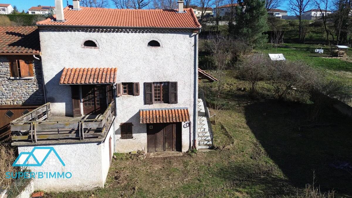 Maison à MAZEYRAT-D'ALLIER