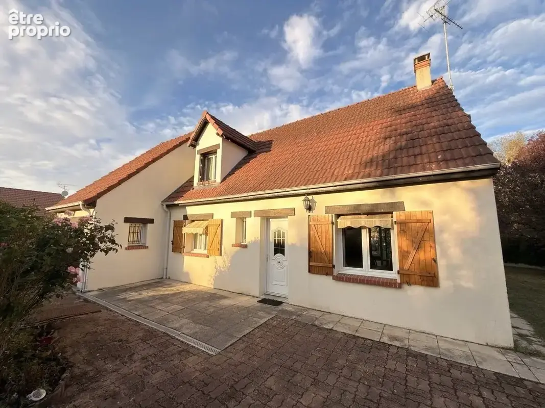 Maison à SEMOY
