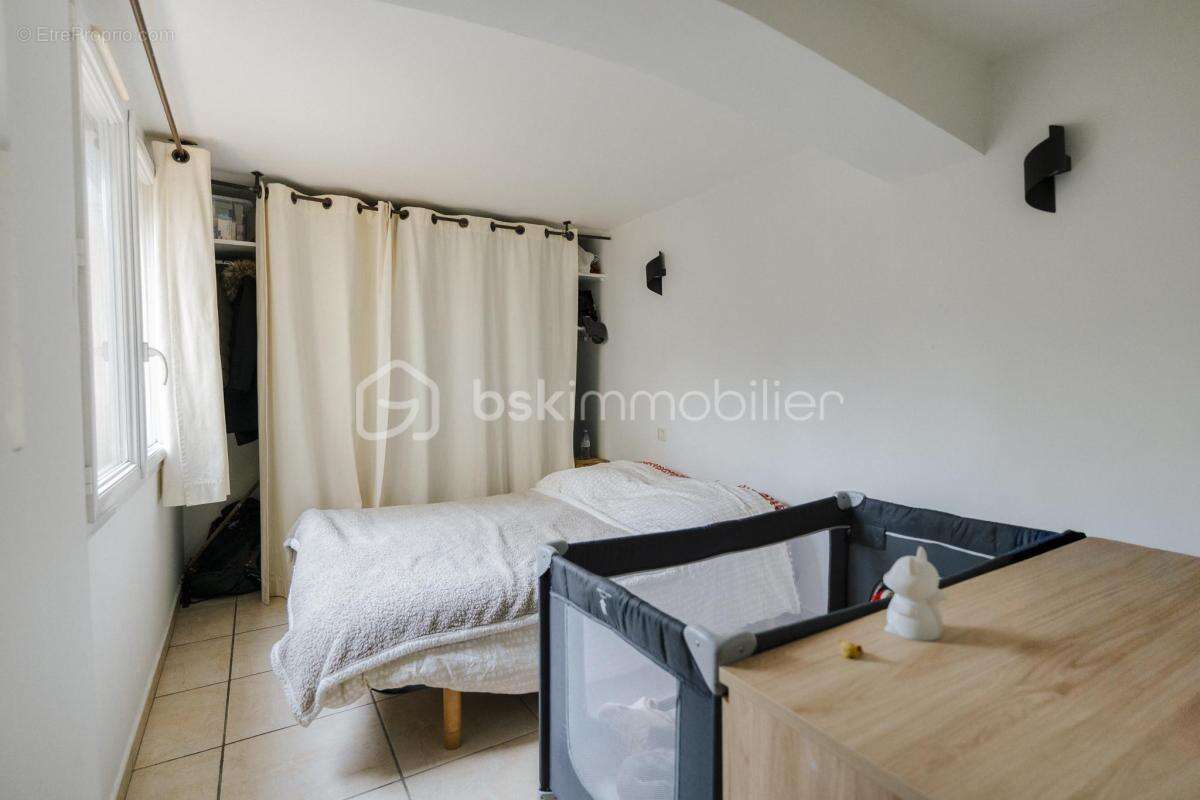 Maison 100 m² - 2 chambres - 2 faces - photo 6