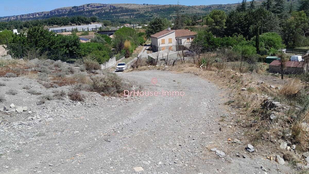 Terrain 2257 m² à Aubenas  - photo 6