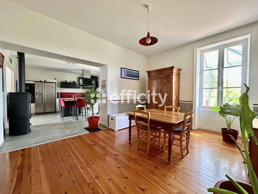 Maison à LA MOTHE-ACHARD