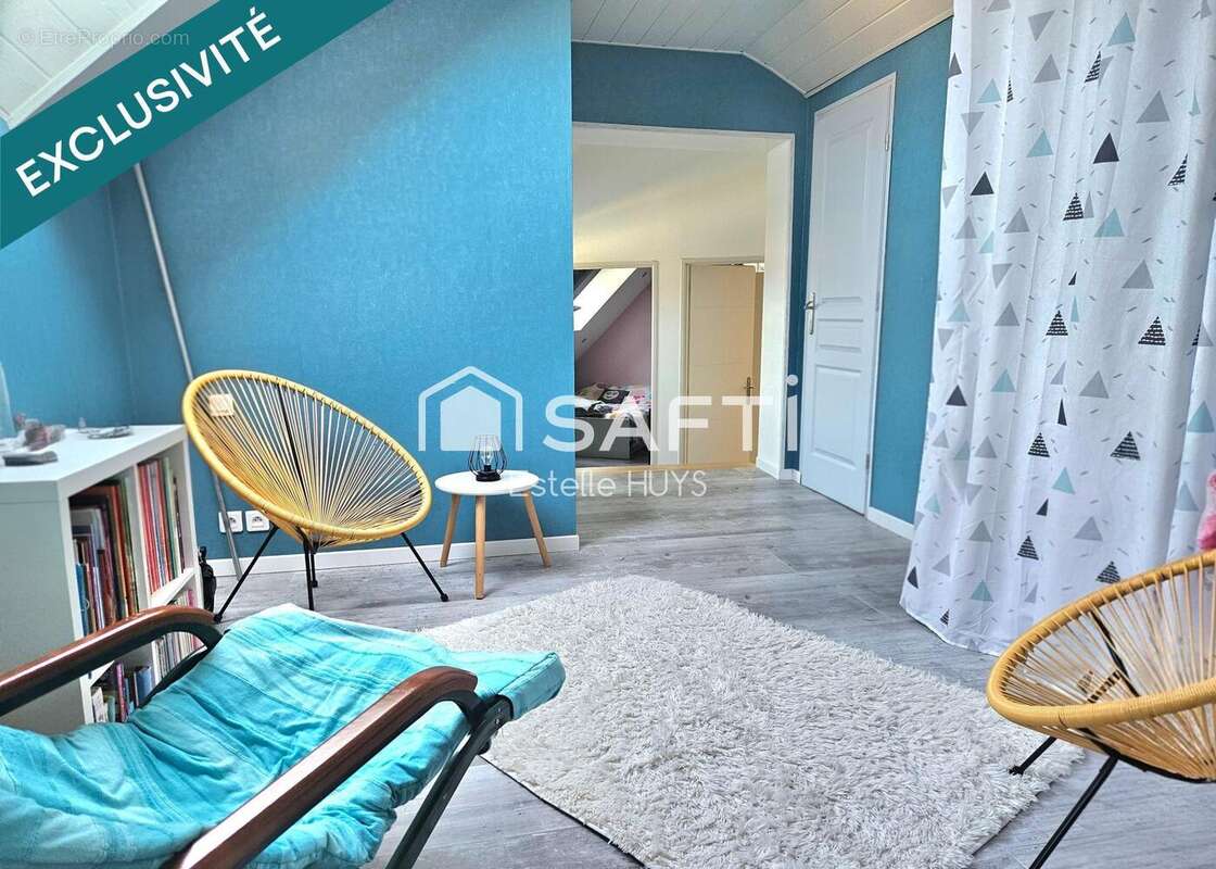 Maison 148 m² à Feche-L'eglise  - photo 4