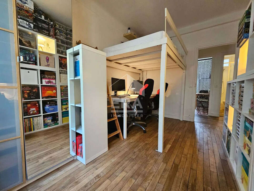 Appartement à SARTROUVILLE