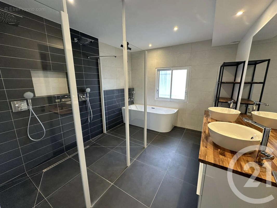 Maison 199 m² à Toulouse  - photo 12