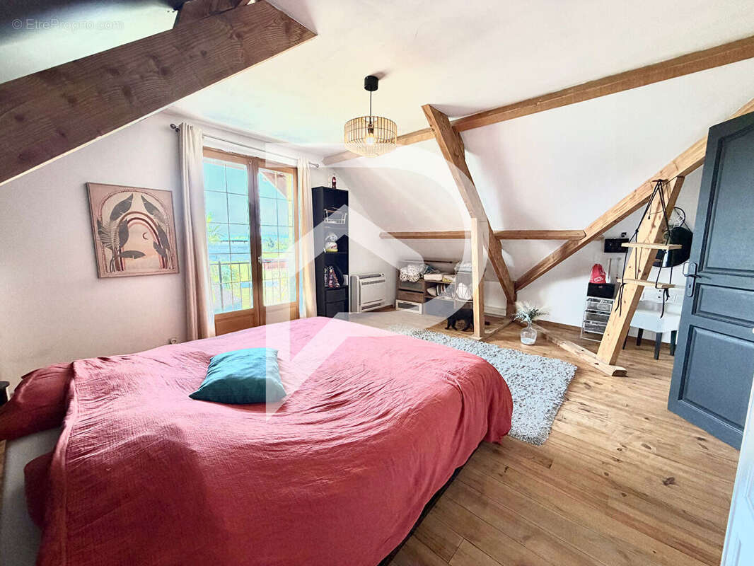 Maison Artix 7 pièces 139 m² - photo 10