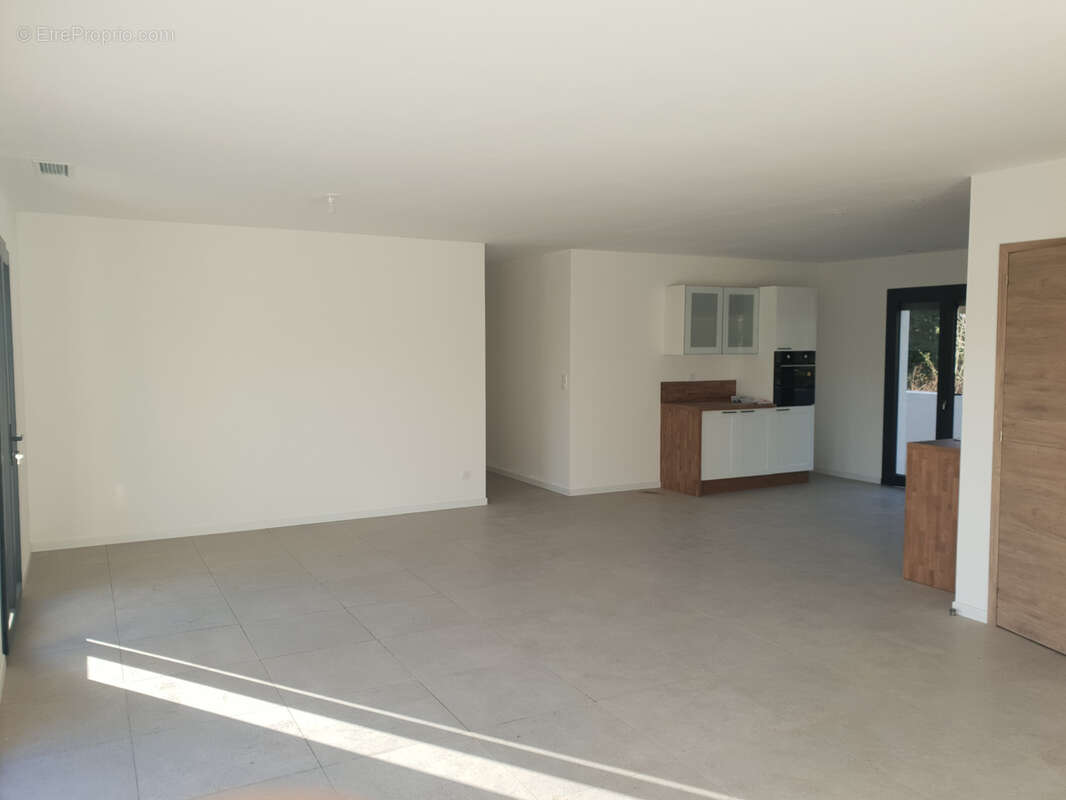 Maison à CUXAC-D'AUDE