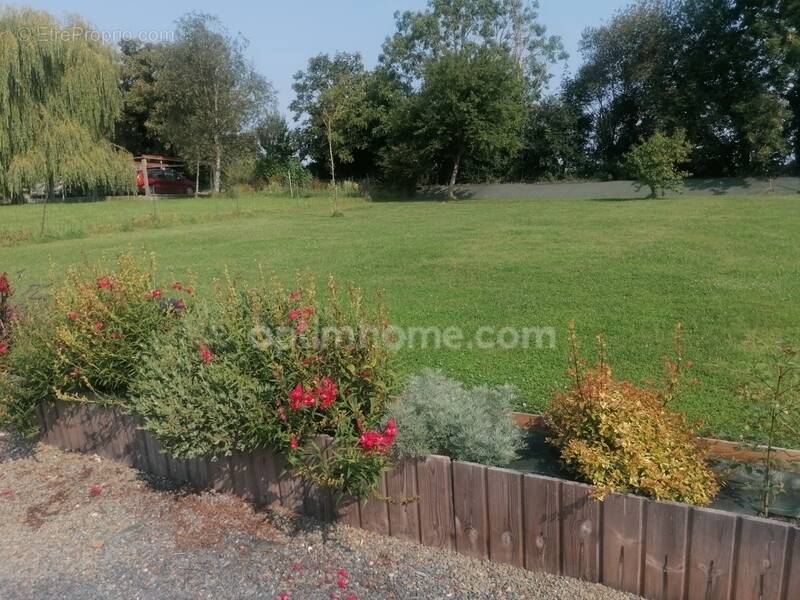 Maison à LE MOLAY-LITTRY