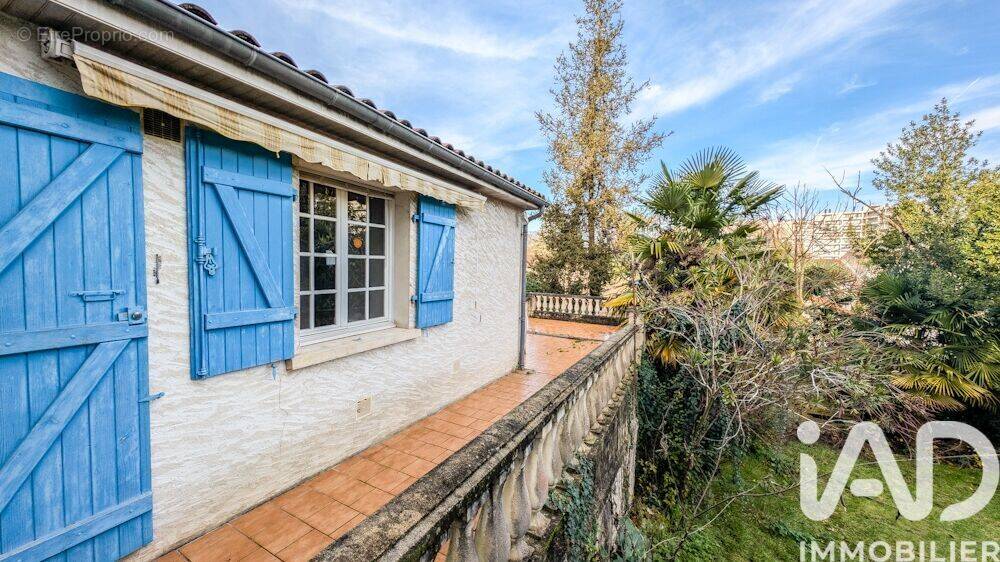 Photo 1 - Maison à ANGOULEME