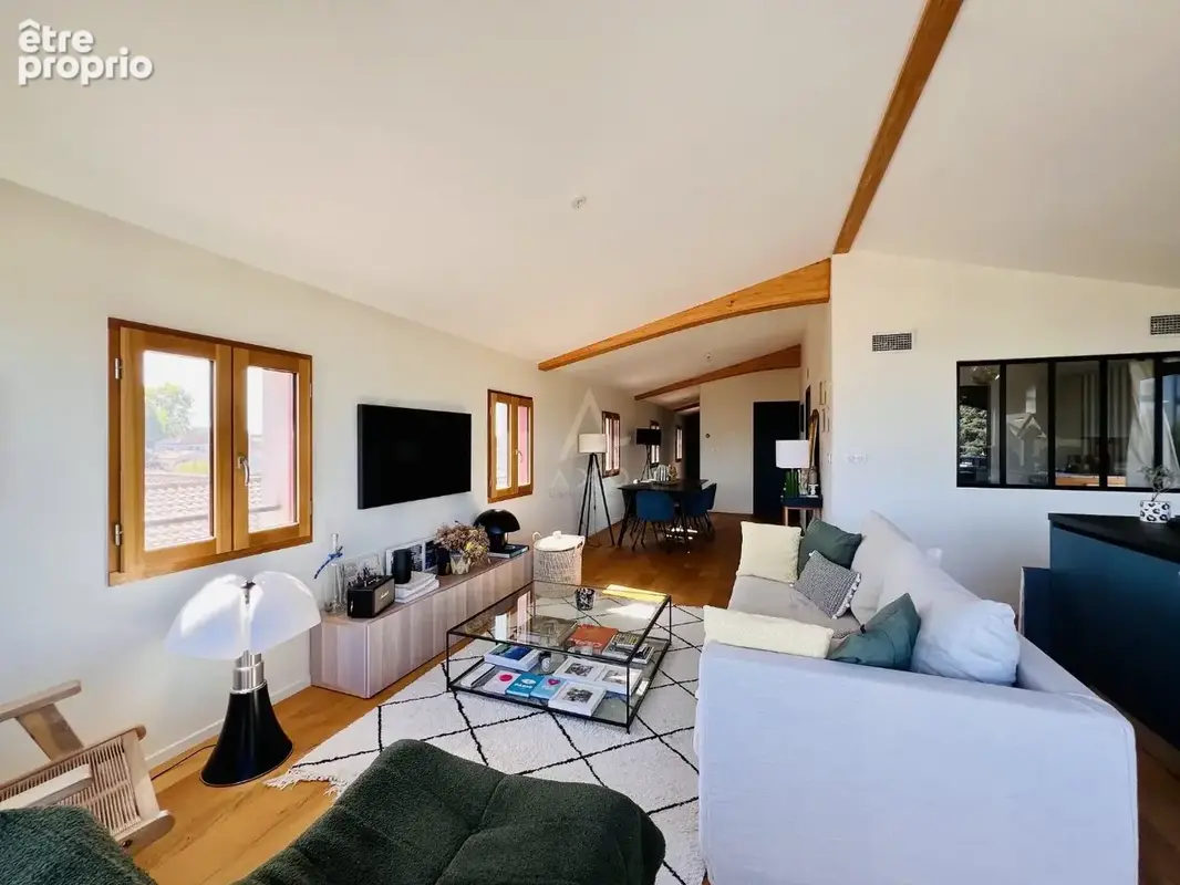 Le bouscat ultra centre - dernier étage - 81m² - 2 chambres - terrasse 15 m² - photo 6