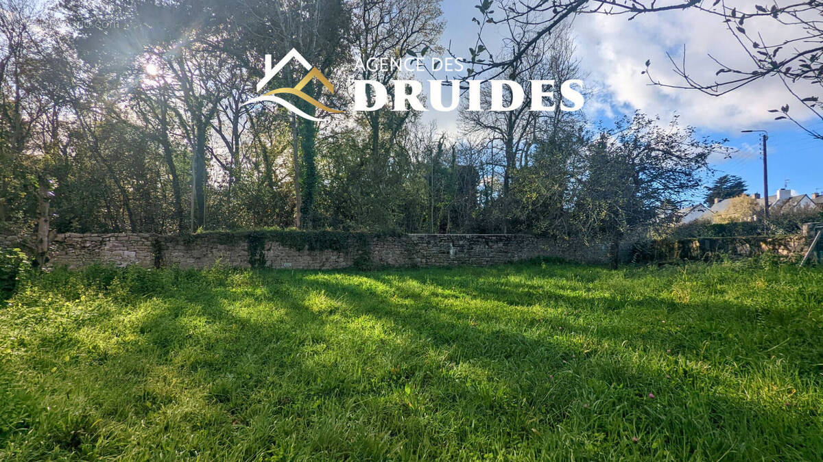 Terrain à LA TRINITE-SUR-MER