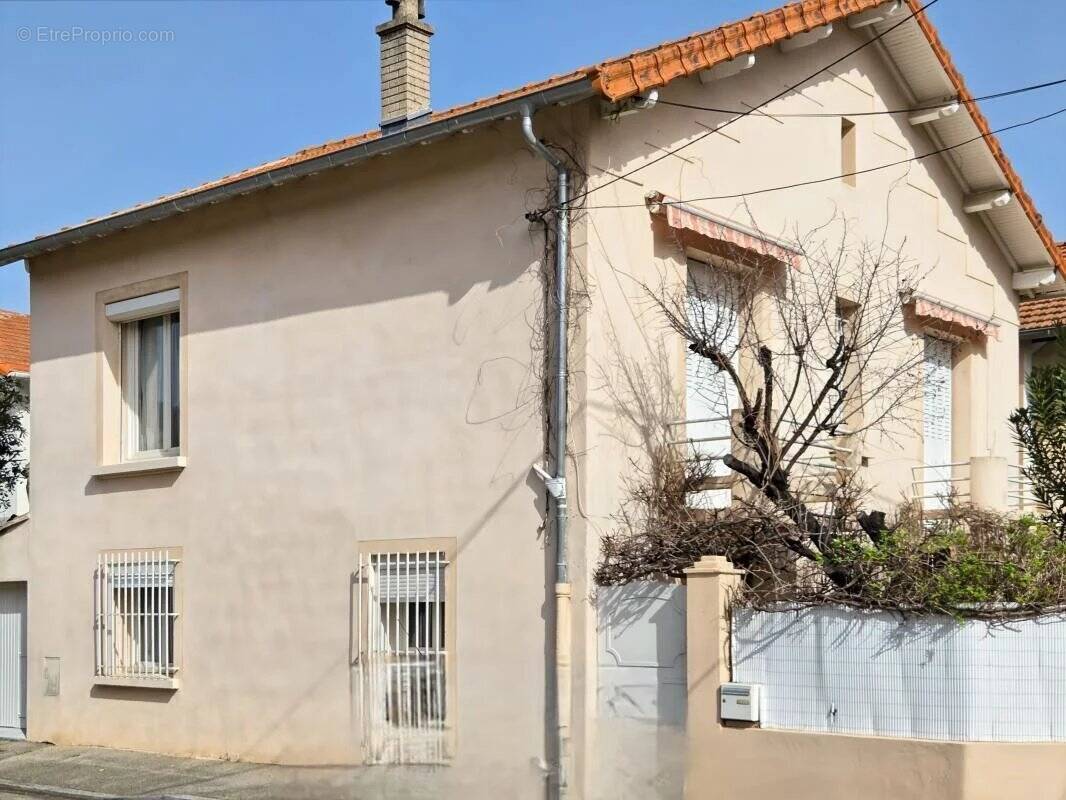 Maison à AVIGNON