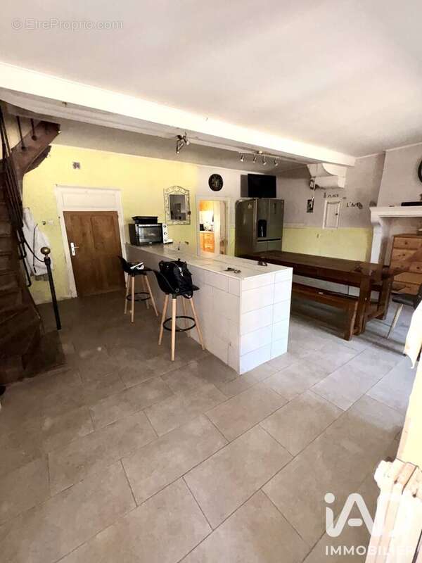 Maison 181 m² à Praslay  - photo 3